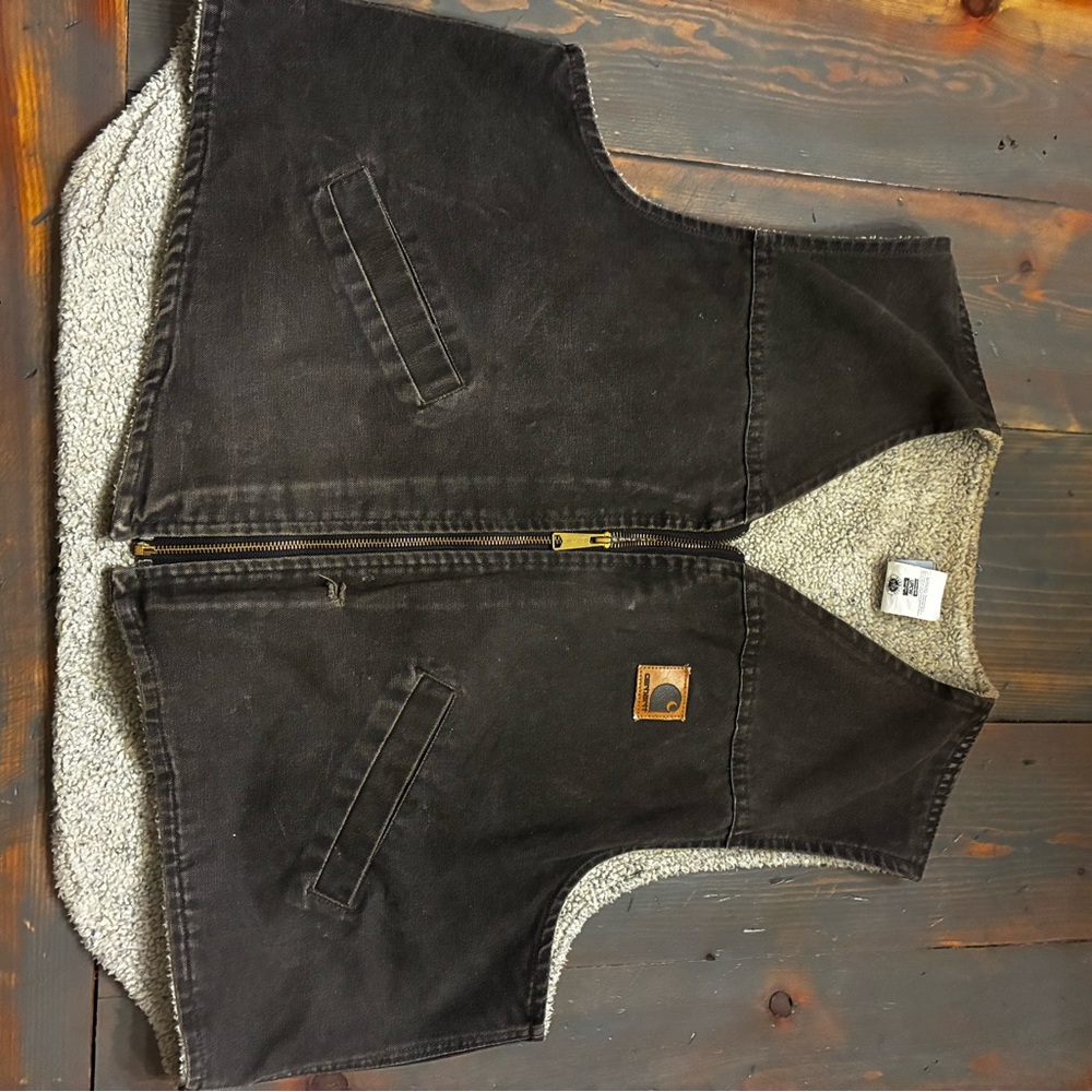 Carhartt Vintage Dark Brown Vest with Sherpa Lining